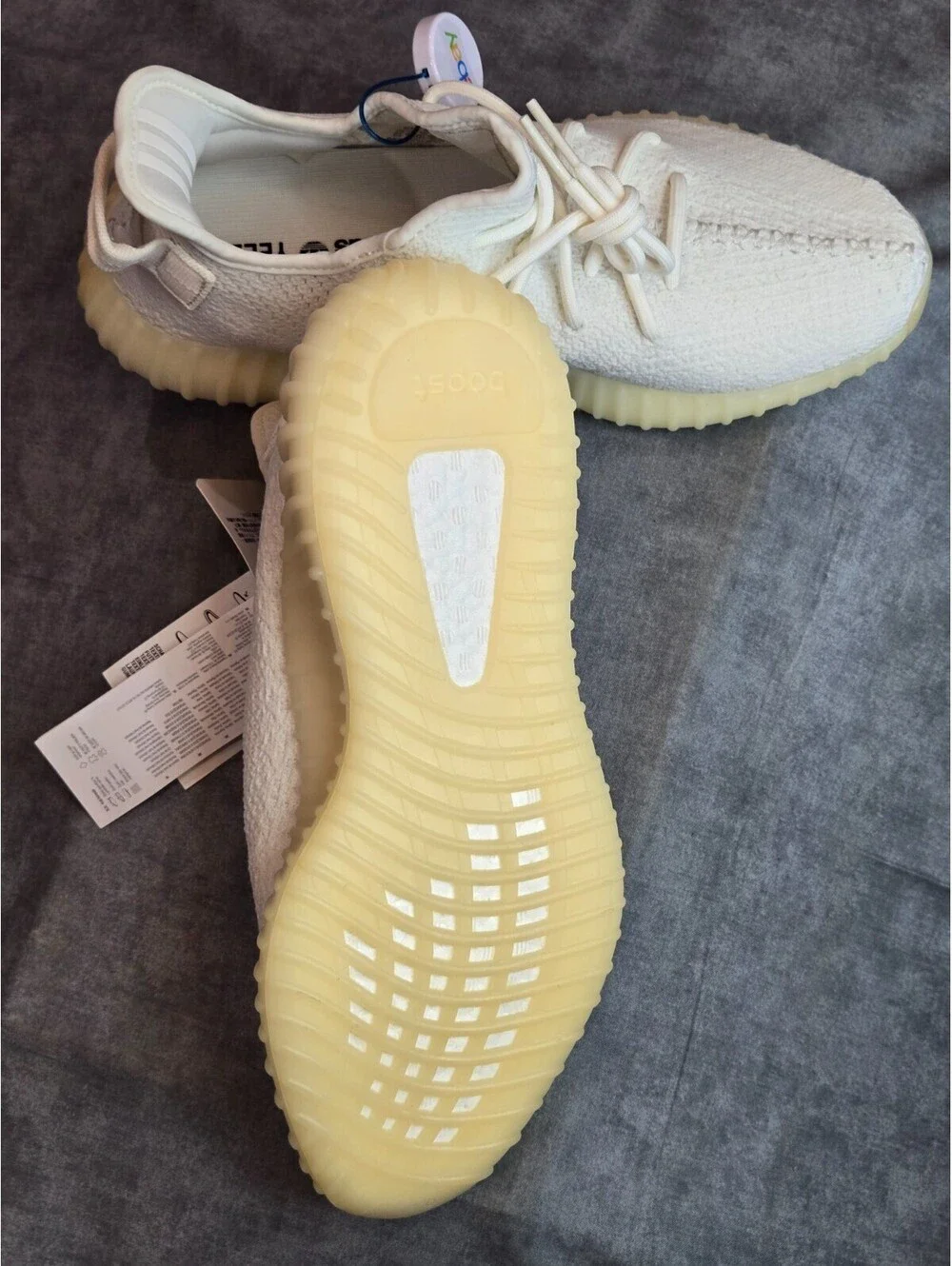 adidas Yeezy Boost 350 V2 - Cream White (CP9366) Men's 10.5 BRAND NEW IN BOX